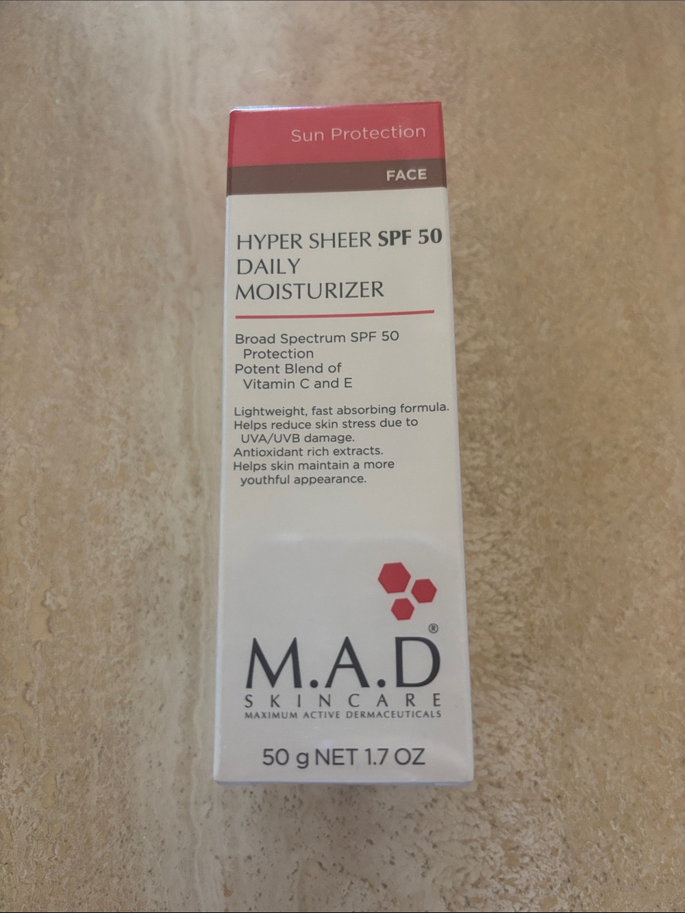 Hyper Sheer SPF 50 Daily Moisturizer - White/Pink